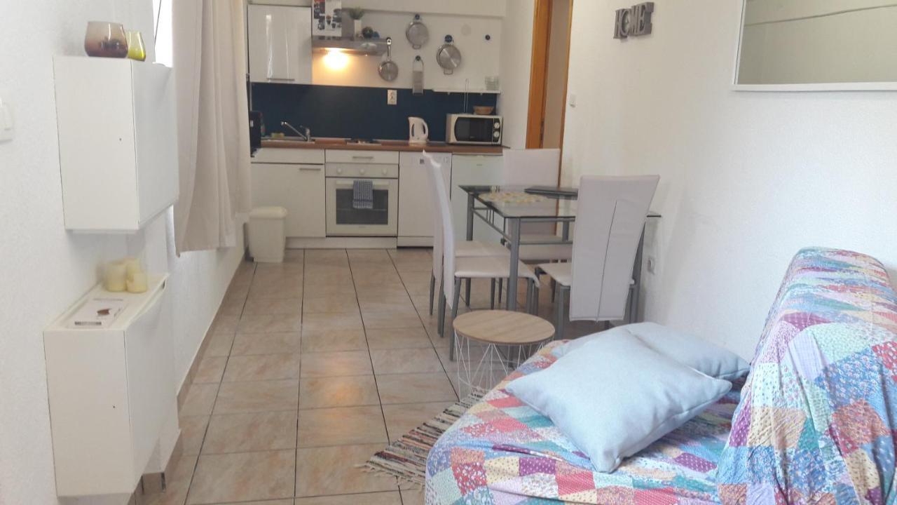 Apartments Villa Natali - Heating Pool Trogir Ngoại thất bức ảnh