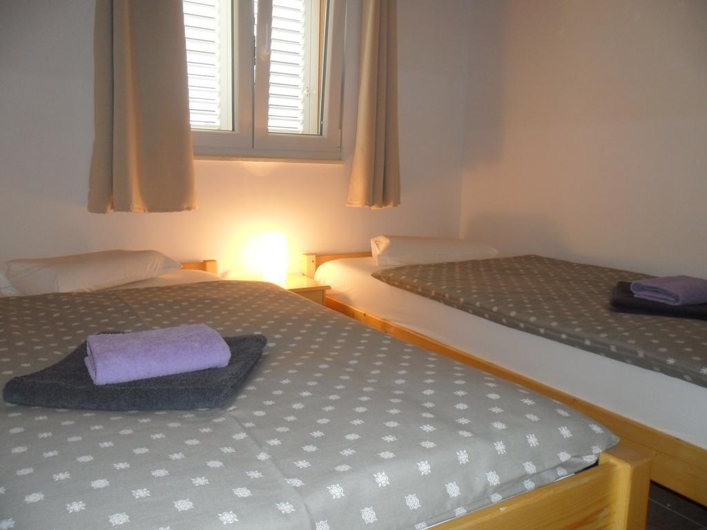 Apartments Villa Natali - Heating Pool Trogir Ngoại thất bức ảnh